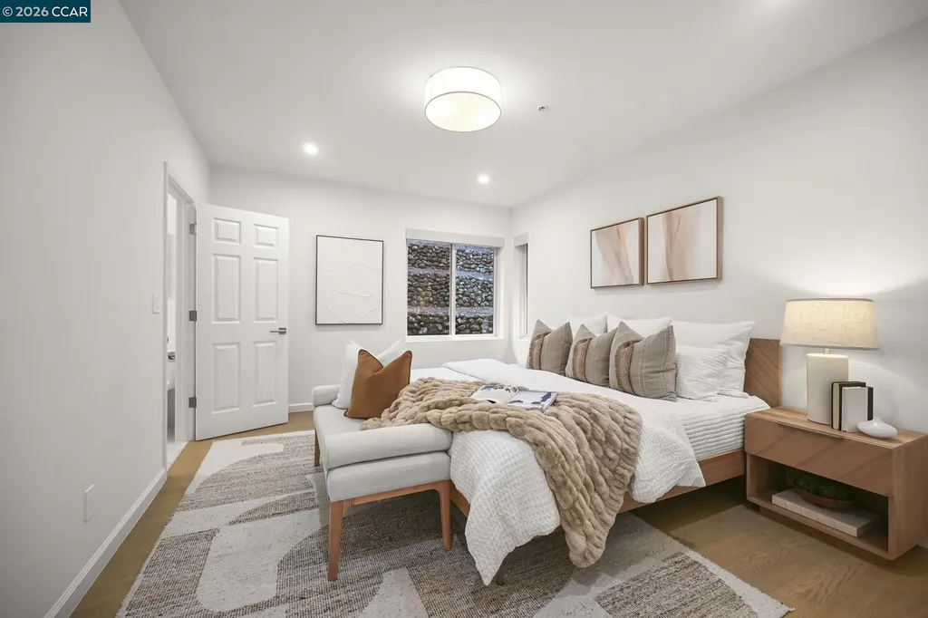 1 Oakview Terrace Orinda CA 94563