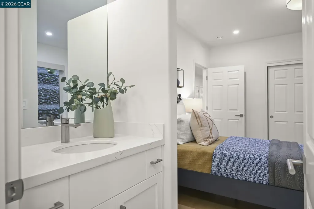 1 Oakview Terrace Orinda CA 94563