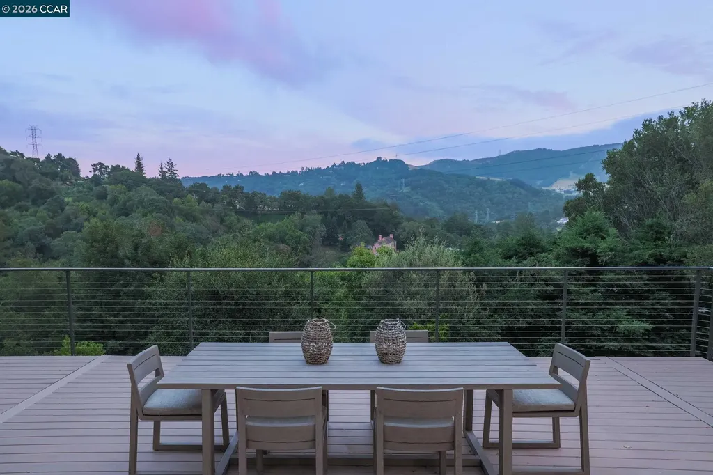 1 Oakview Terrace Orinda CA 94563