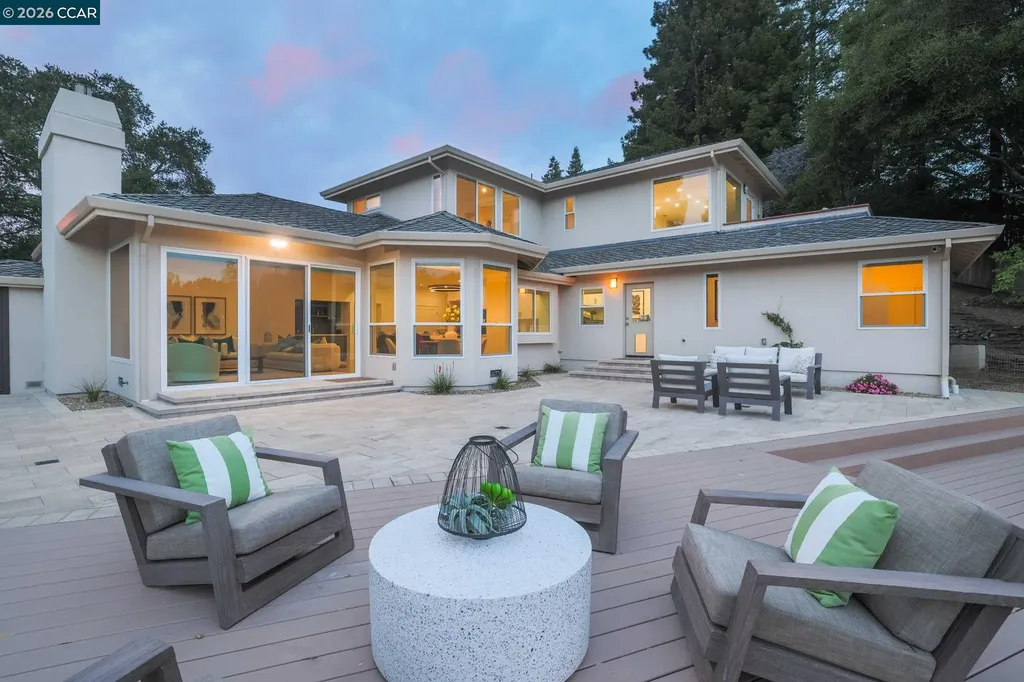 1 Oakview Terrace Orinda CA 94563