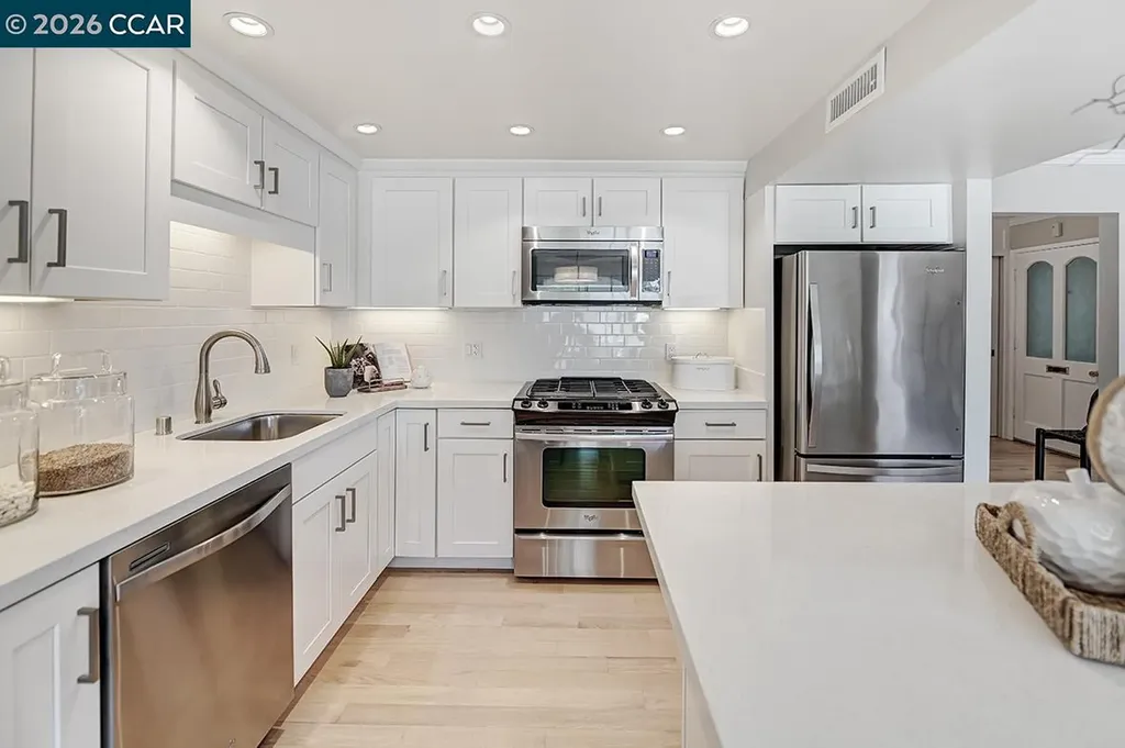 2000 Golden Rain Road Walnut Creek CA 94595