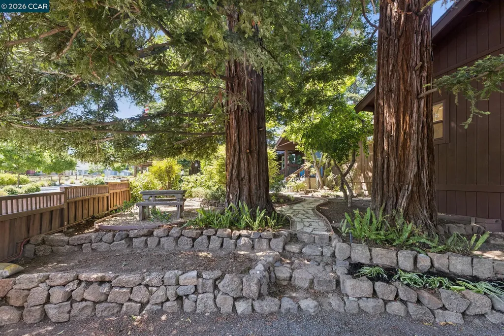 2177 Pleasant Hill Road Pleasant Hill CA 94523