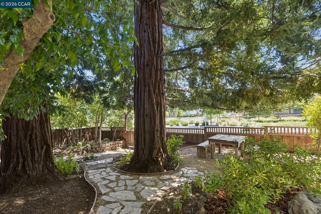 2177 Pleasant Hill Road Pleasant Hill CA 94523