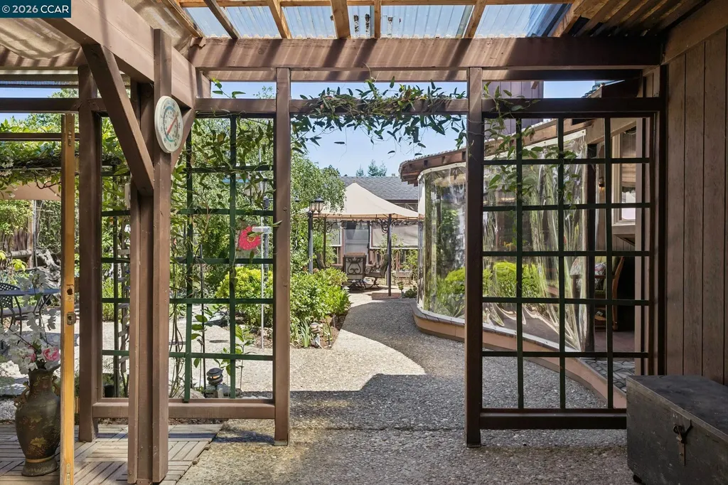 2177 Pleasant Hill Road Pleasant Hill CA 94523