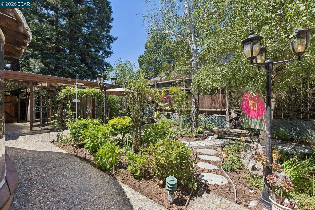 2177 Pleasant Hill Road Pleasant Hill CA 94523