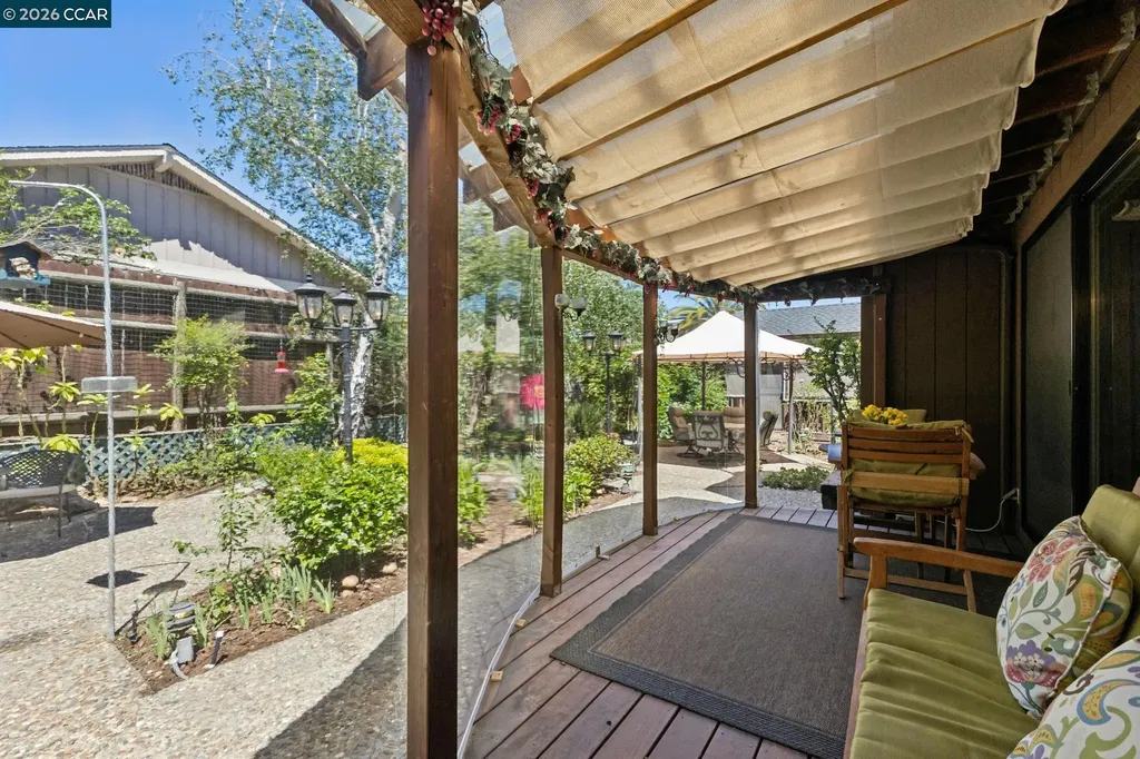 2177 Pleasant Hill Road Pleasant Hill CA 94523