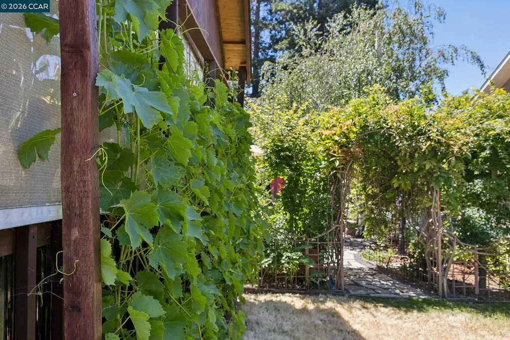 2177 Pleasant Hill Road Pleasant Hill CA 94523