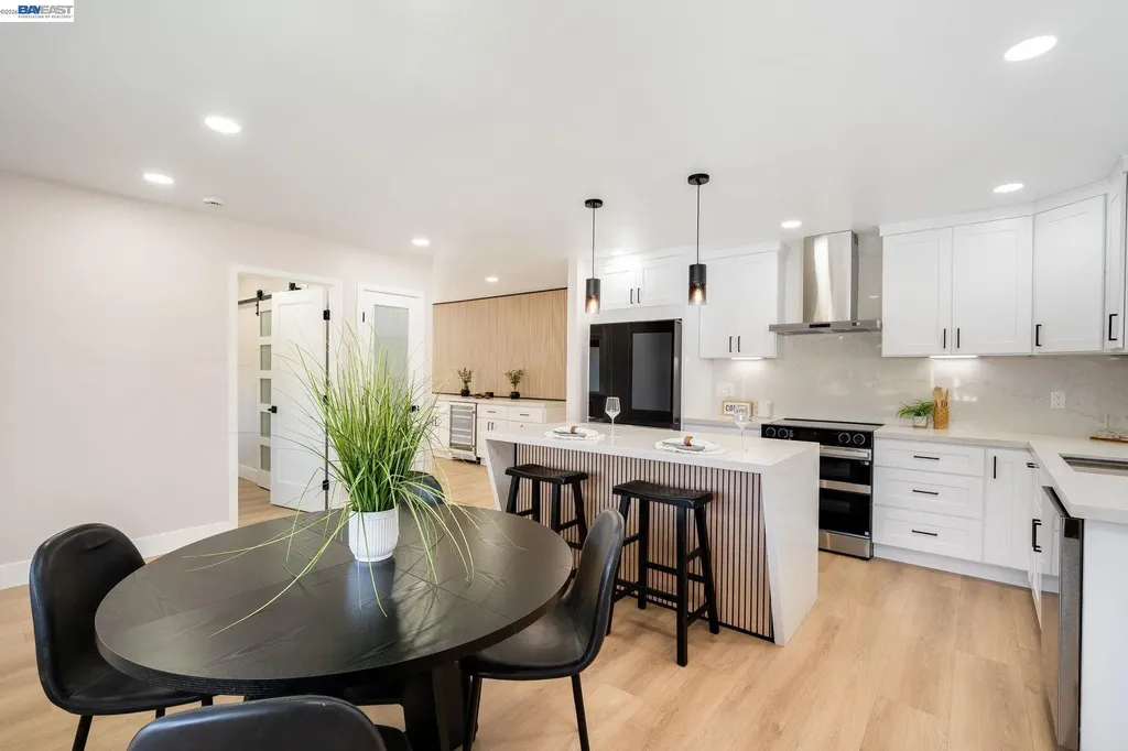 25589 Belhaven Street Hayward CA 94545