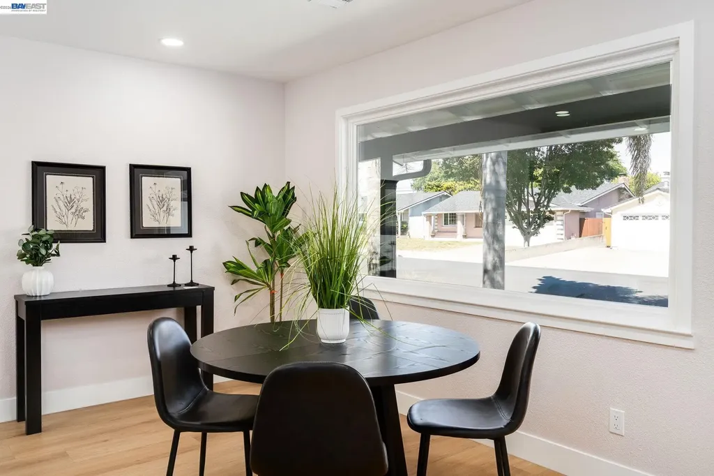 25589 Belhaven Street Hayward CA 94545