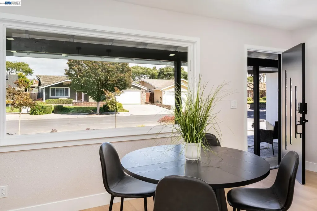 25589 Belhaven Street Hayward CA 94545