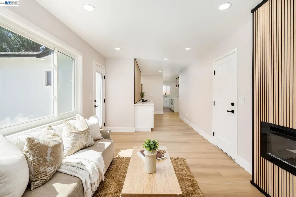 25589 Belhaven Street Hayward CA 94545