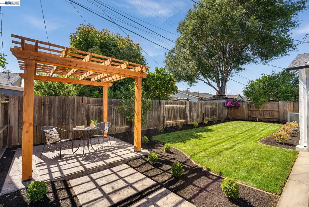 25589 Belhaven Street Hayward CA 94545