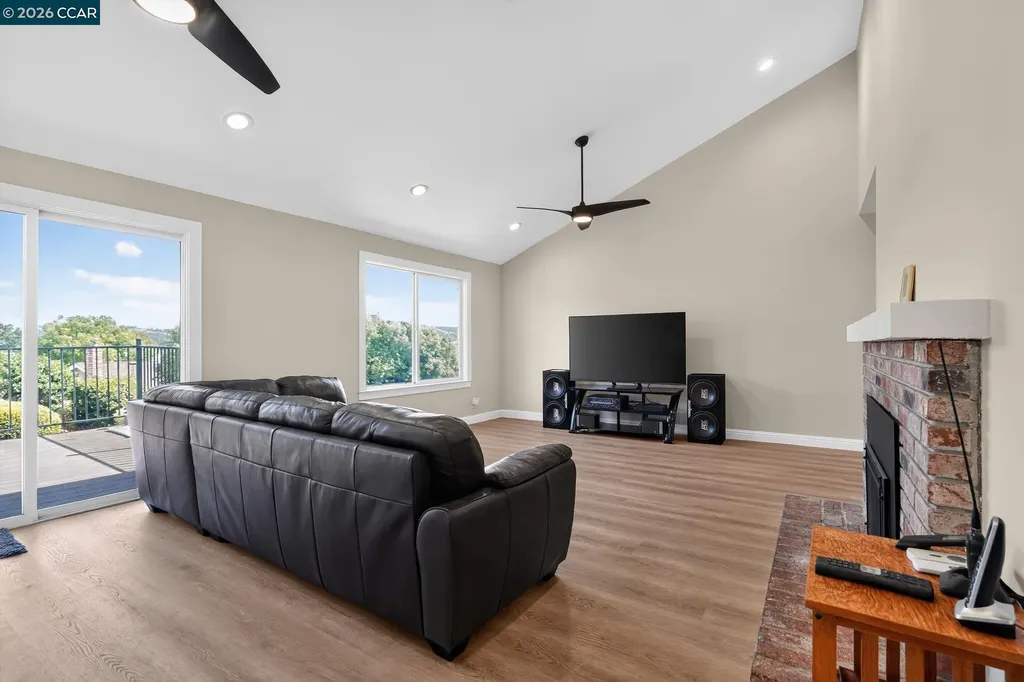 550 Lori Drive Benicia CA 94510