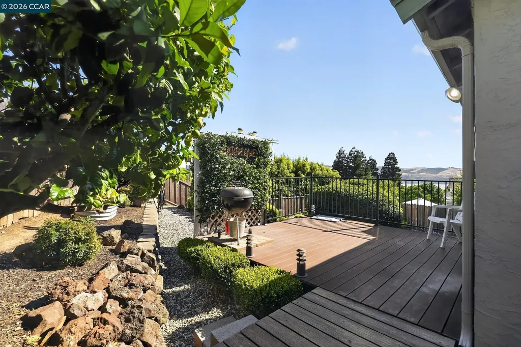 550 Lori Drive Benicia CA 94510