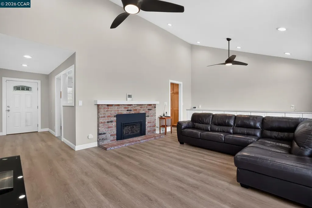550 Lori Drive Benicia CA 94510