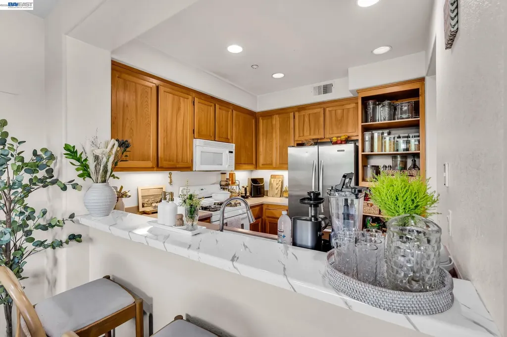 1473 Tucker Street Oakland CA 94603
