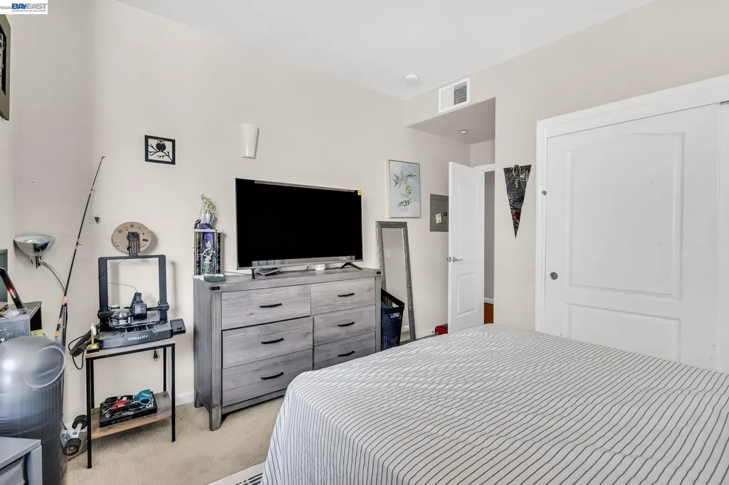 1473 Tucker Street Oakland CA 94603