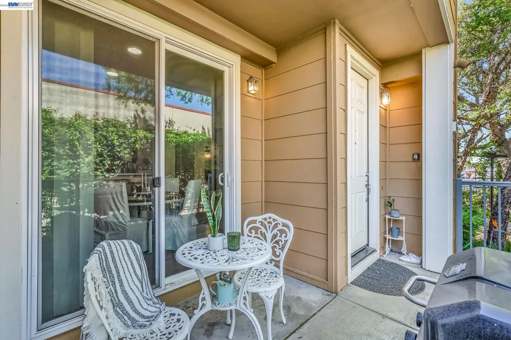 1473 Tucker Street Oakland CA 94603