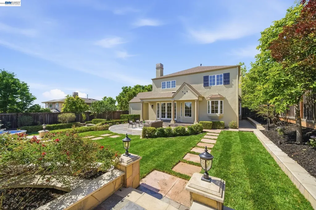 263 Mission Tierra Place Fremont CA 94539