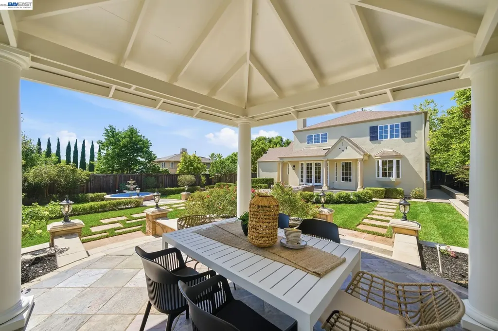 263 Mission Tierra Place Fremont CA 94539