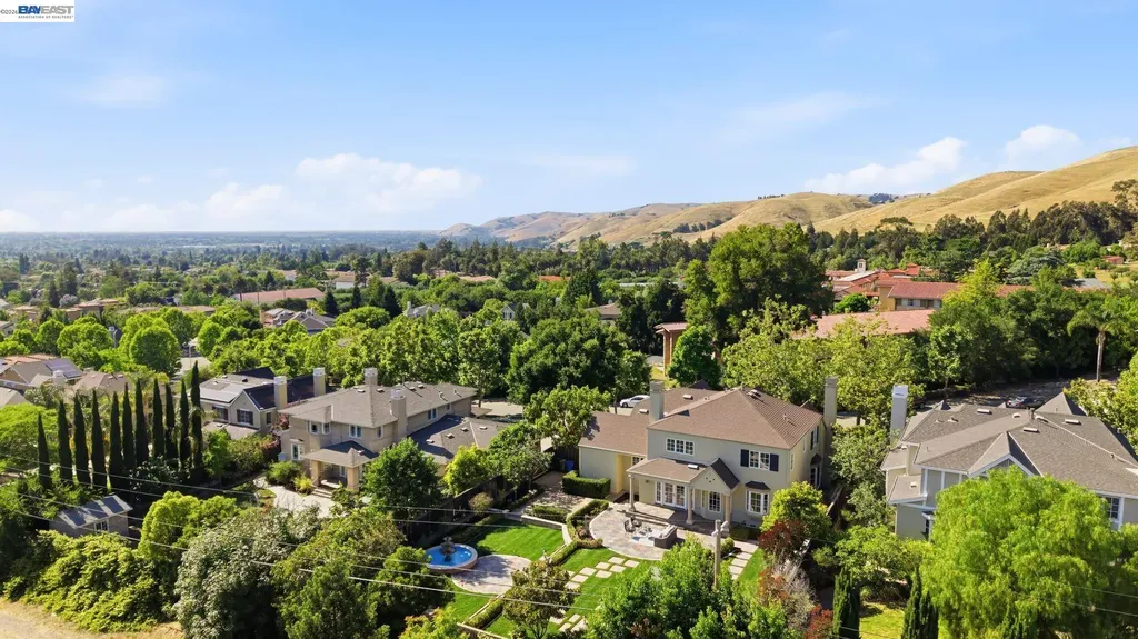 263 Mission Tierra Place Fremont CA 94539