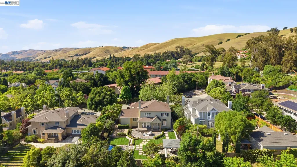263 Mission Tierra Place Fremont CA 94539