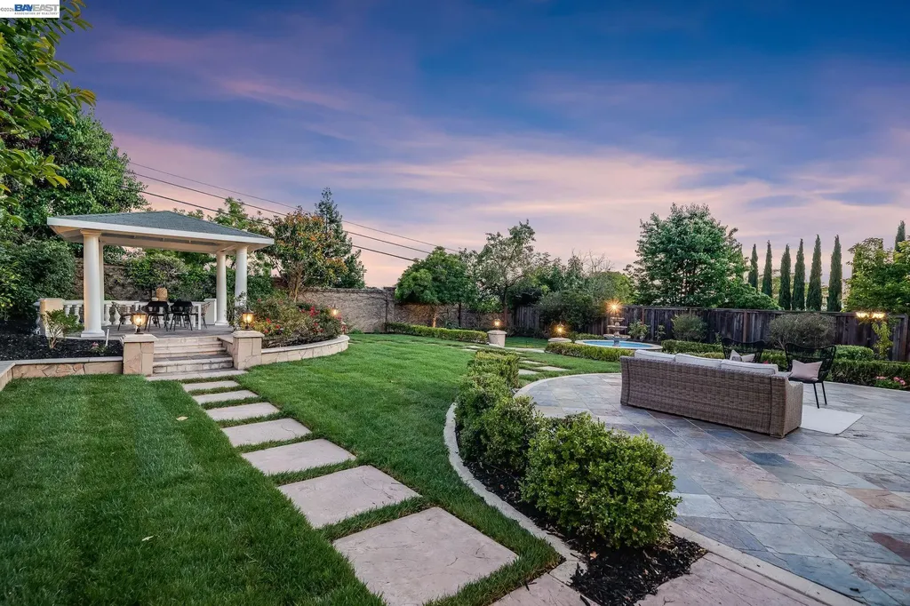 263 Mission Tierra Place Fremont CA 94539