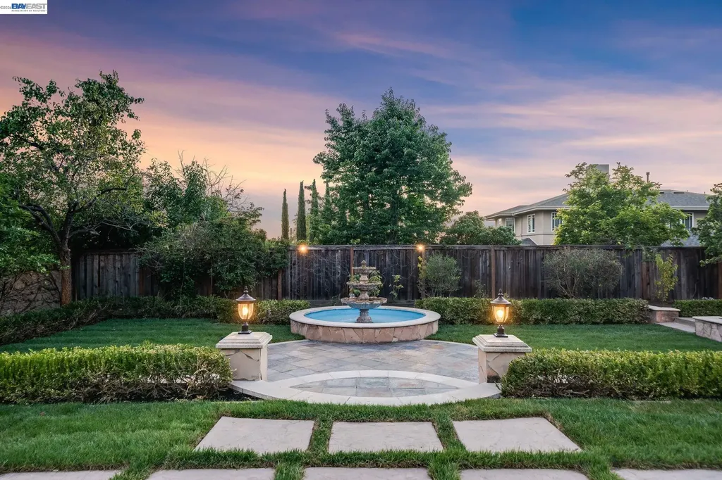 263 Mission Tierra Place Fremont CA 94539