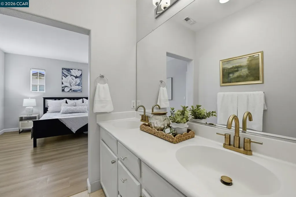 769 Plantation Lane Hayward CA 94544