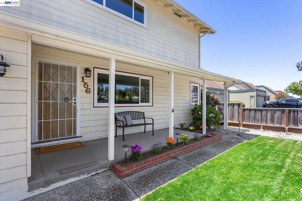 156 Mecartney Road Alameda CA 94502