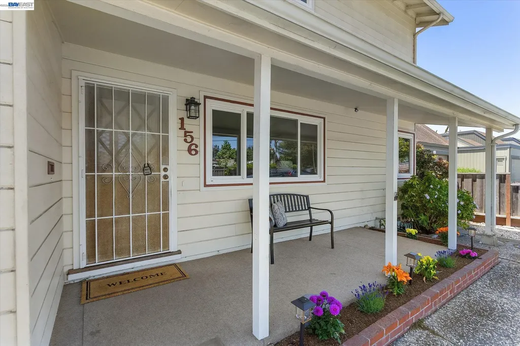 156 Mecartney Road Alameda CA 94502