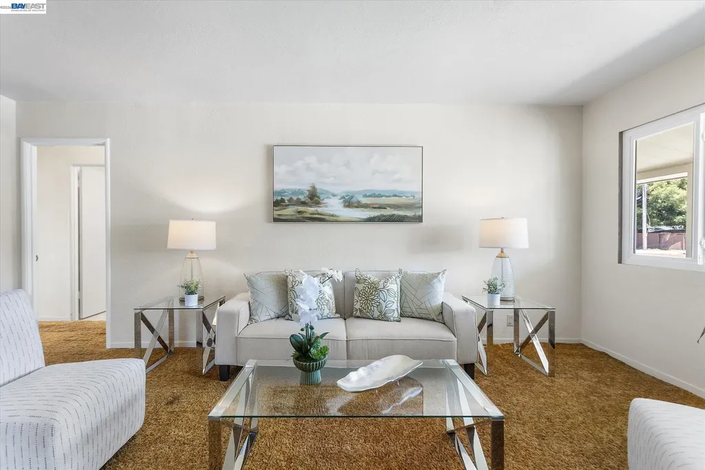 156 Mecartney Road Alameda CA 94502