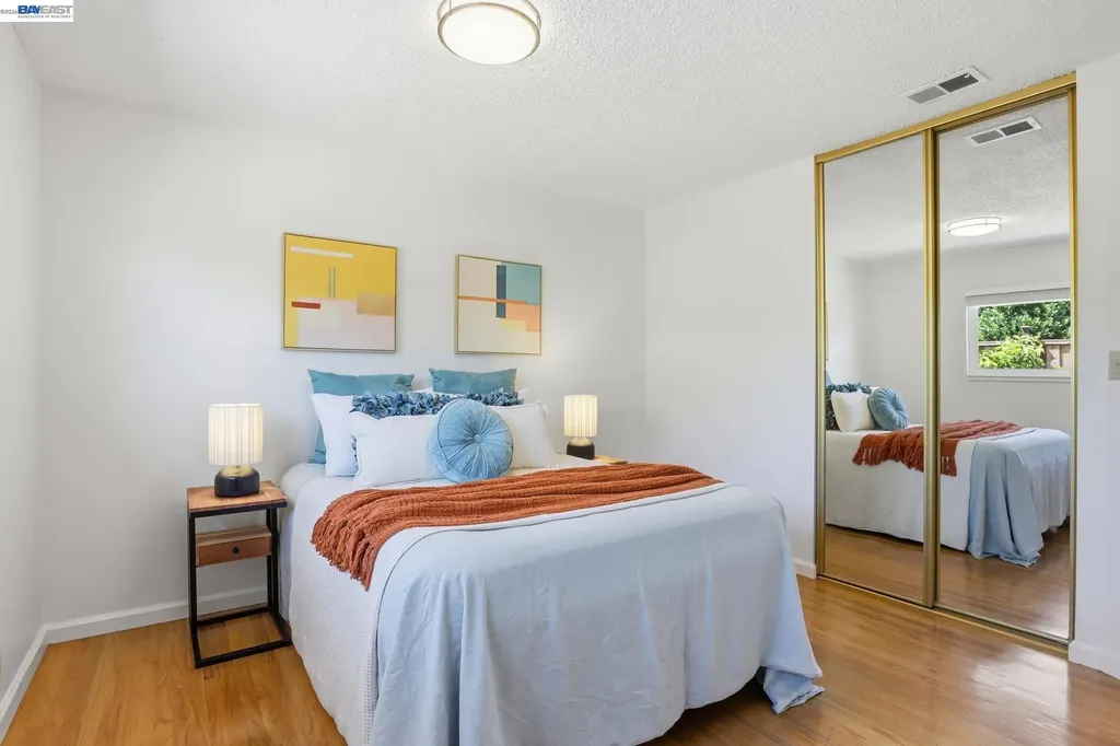 2339 Belvedere Avenue San Leandro CA 94577