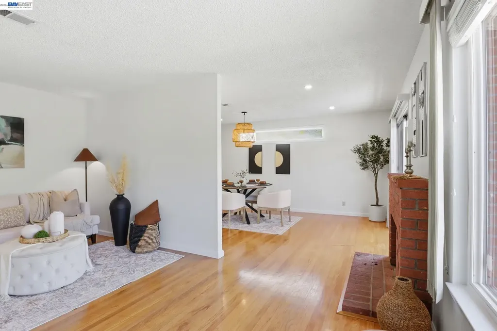 2339 Belvedere Avenue San Leandro CA 94577