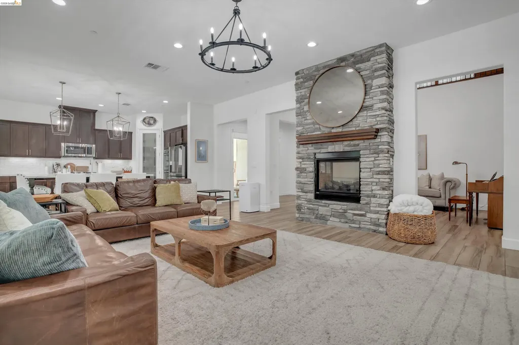 412 Lakehead Court Discovery Bay CA 94505