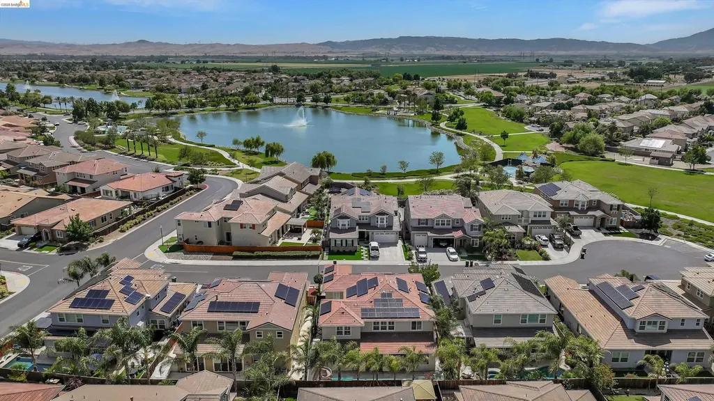 412 Lakehead Court Discovery Bay CA 94505