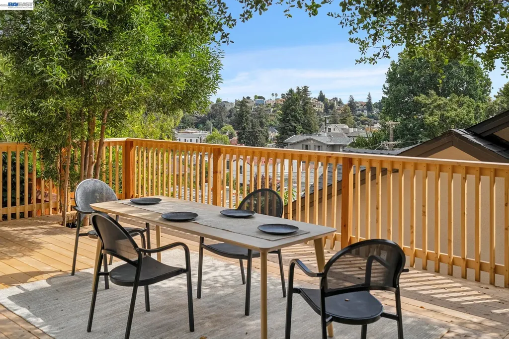 546 Weldon Avenue Oakland CA 94610
