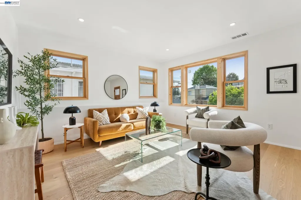 546 Weldon Avenue Oakland CA 94610