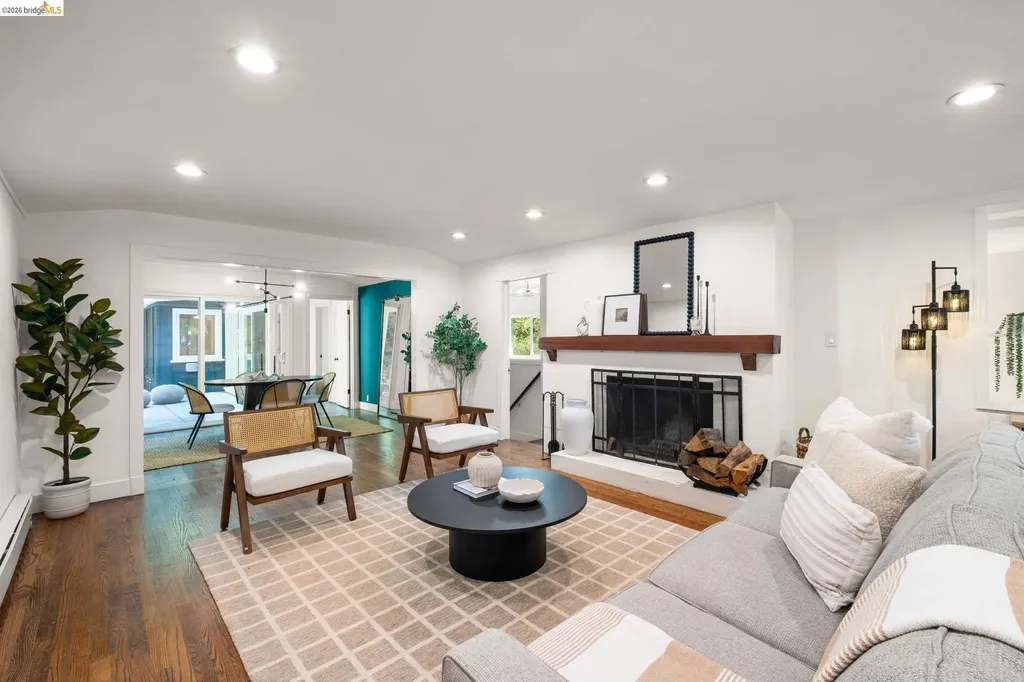 2647 Monterey Boulevard Oakland CA 94602