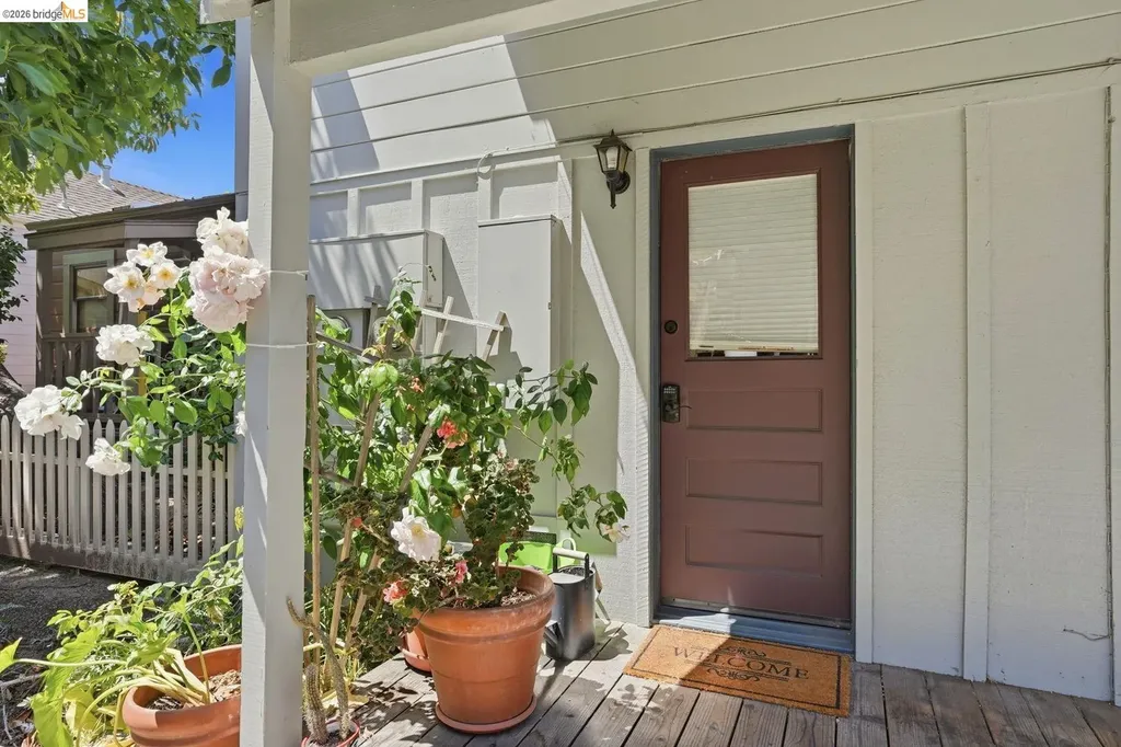 820 Delaware Street Berkeley CA 94710