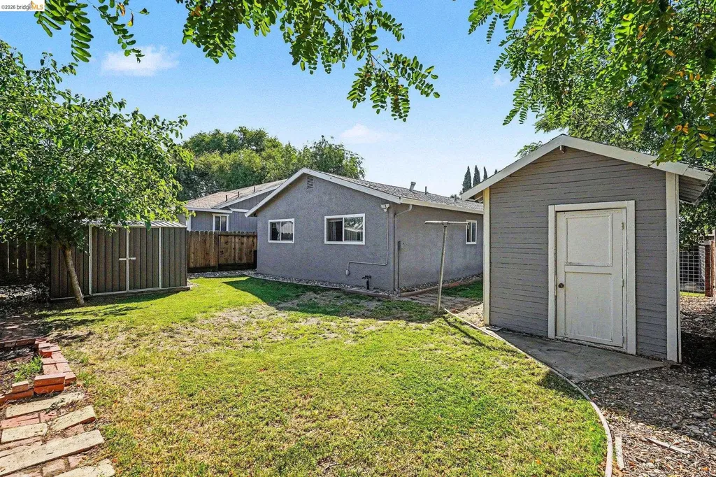 3193 Hosie Avenue Byron CA 94514