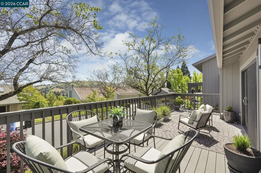 106 Brookline Street Moraga CA 94556
