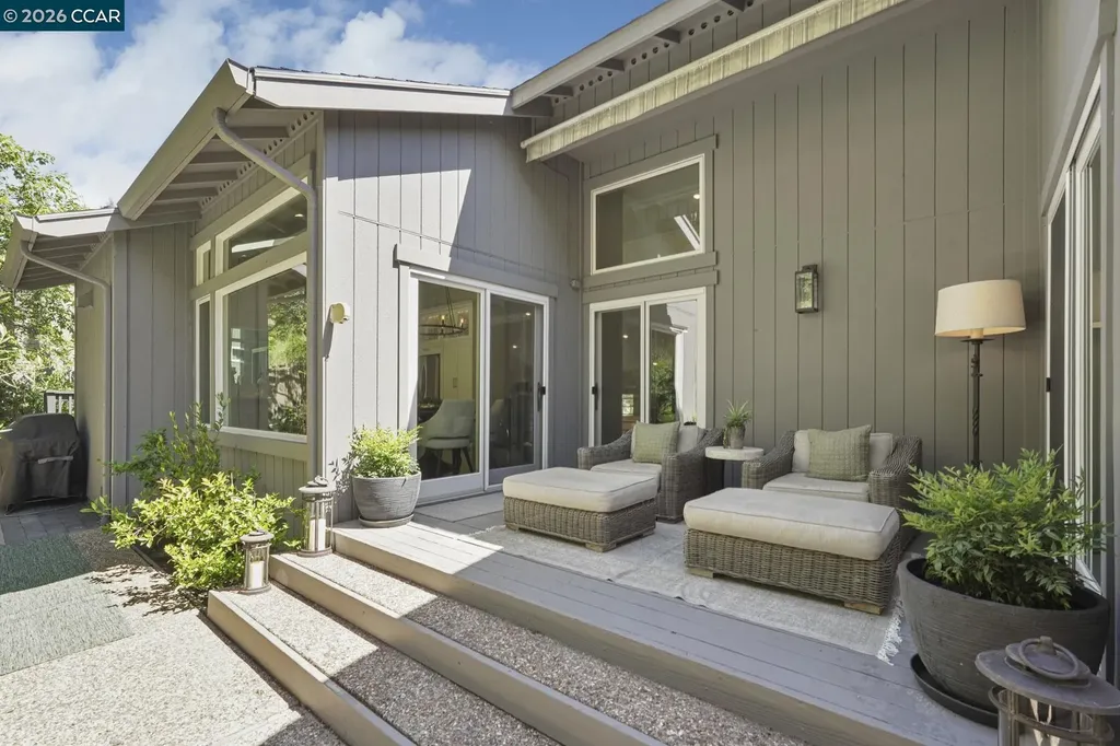 106 Brookline Street Moraga CA 94556