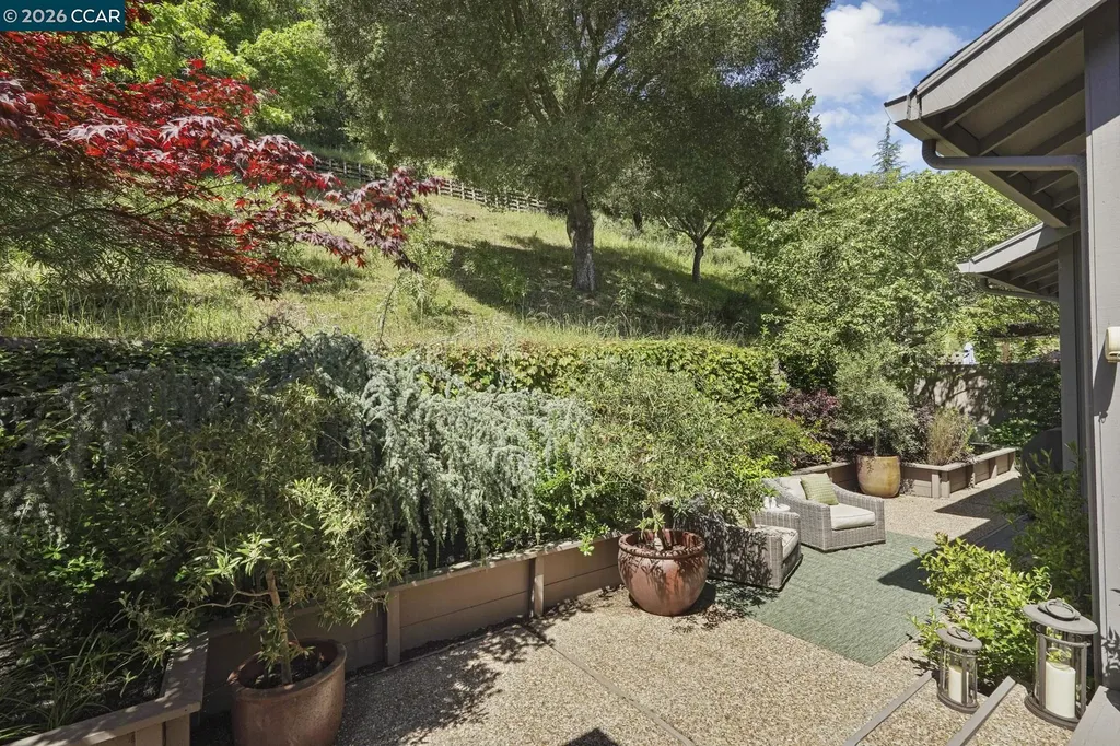 106 Brookline Street Moraga CA 94556