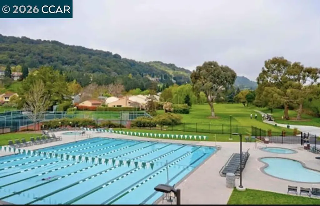 106 Brookline Street Moraga CA 94556