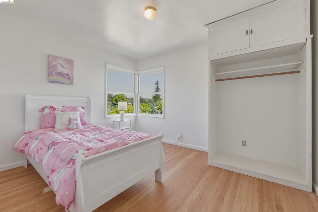 3264 Madera Avenue Oakland CA 94619