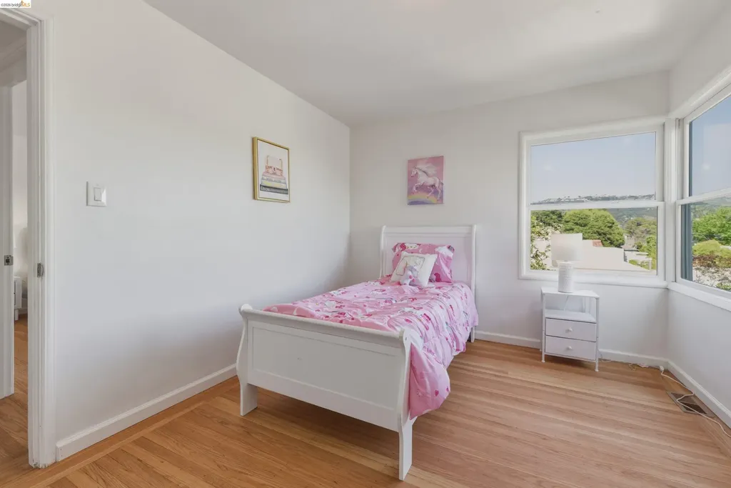 3264 Madera Avenue Oakland CA 94619