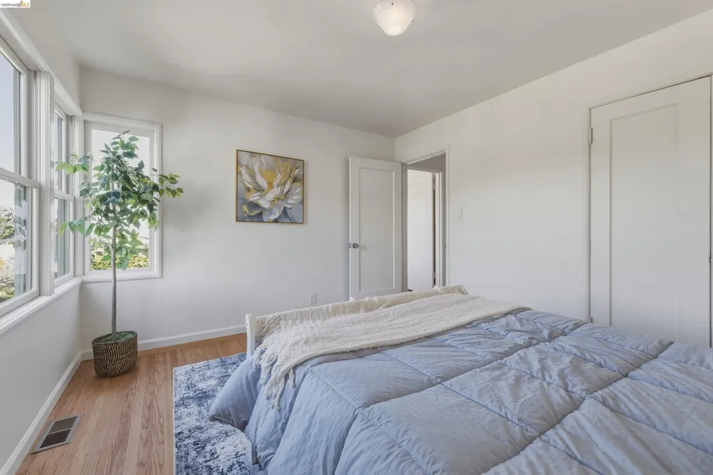 3264 Madera Avenue Oakland CA 94619