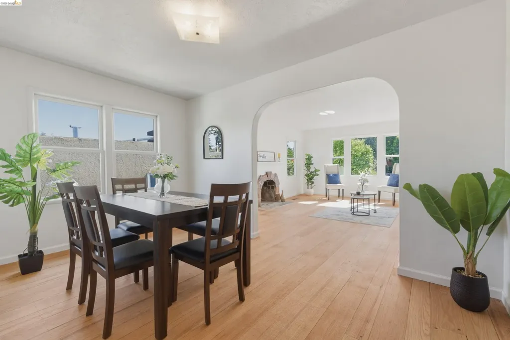 3264 Madera Avenue Oakland CA 94619