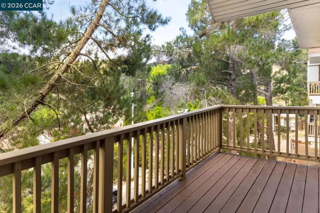 126 Ascot Court Moraga CA 94556